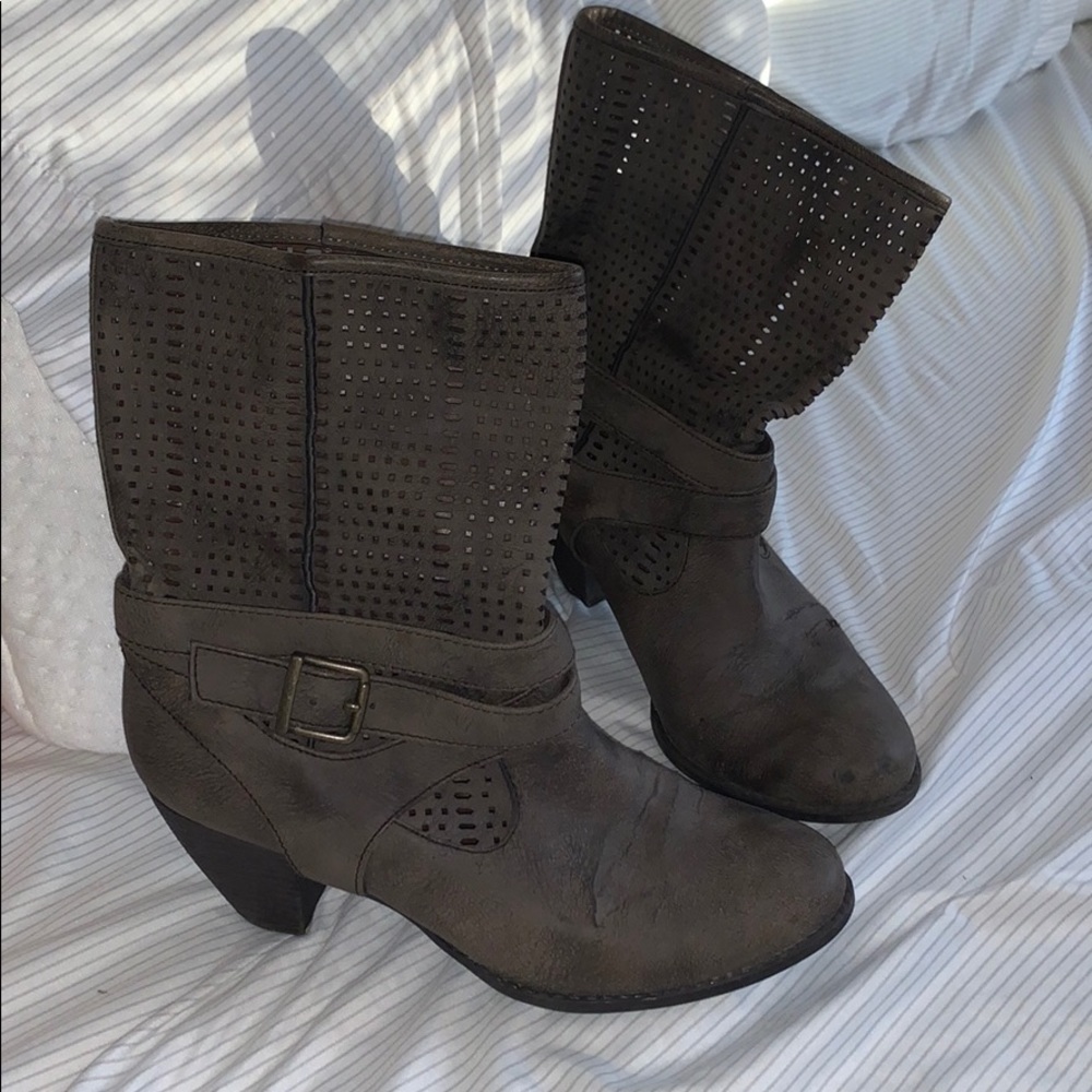 Boots